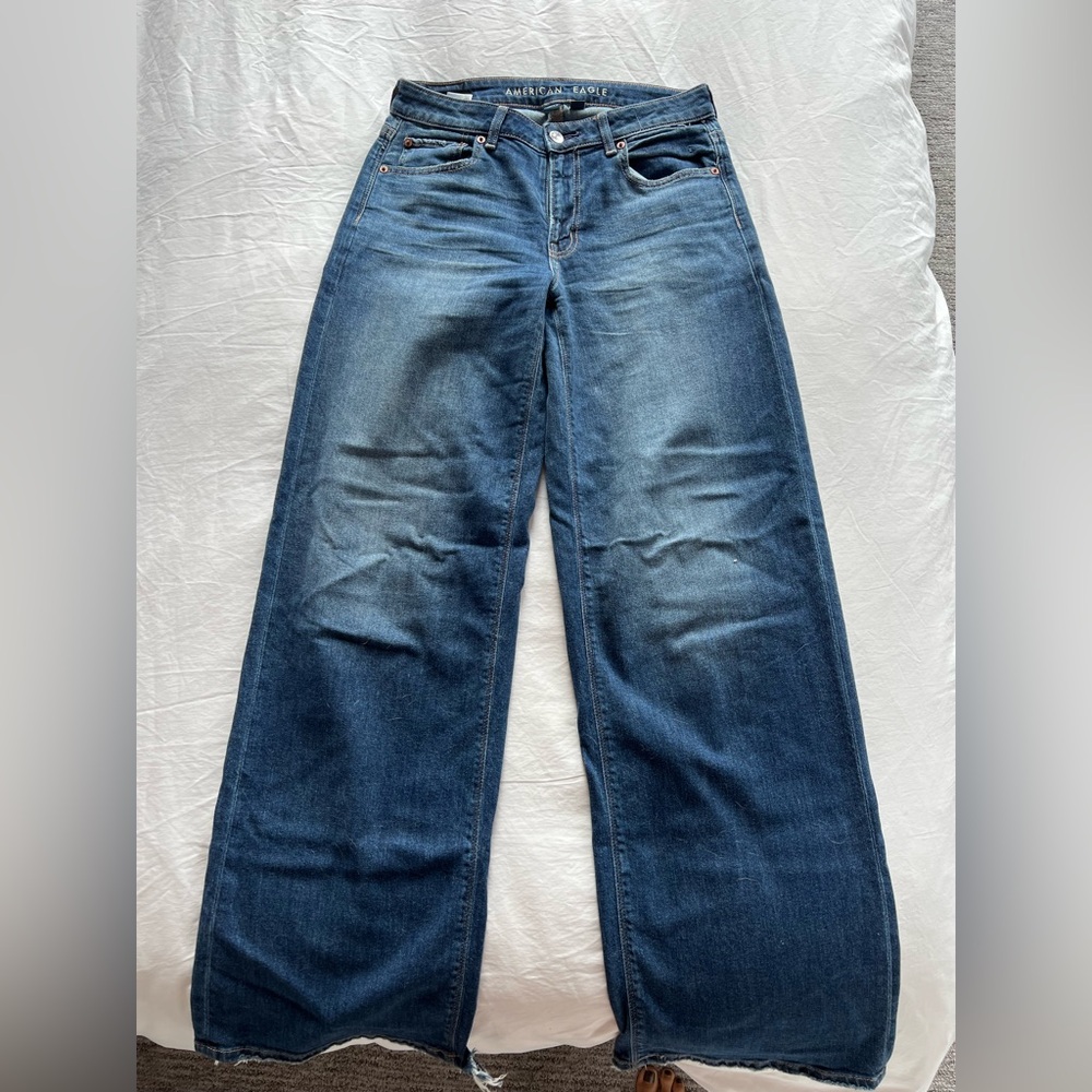American eagle jean size 2 long